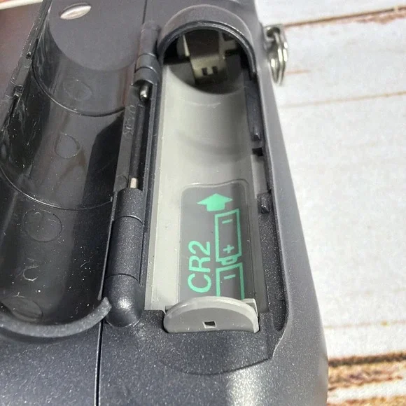 Fujifilm Instax Mini 70 Instant Film Camera Moon White Used - Picture 7 of 7